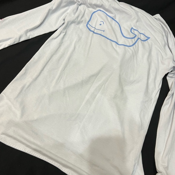 Vineyard Vines Long-Sleeve Whale T-Shirt - Picture 4 of 8